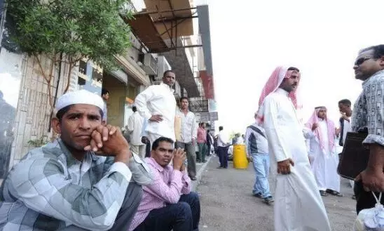 സൗദിയിലെ തൊഴിൽ യോഗ്യതാ പരീക്ഷക്ക് വിദേശത്ത് കേന്ദ്രങ്ങൾ; വിസ ലഭിക്കാൻ ഈ പരീക്ഷ പാസാവണം