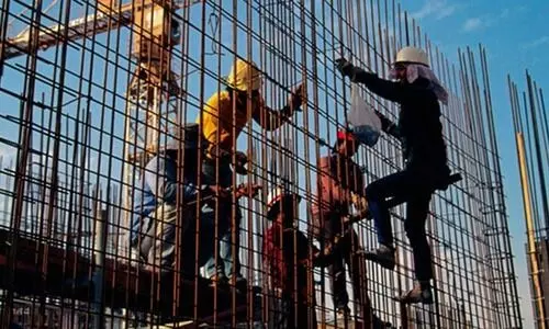 പുതിയ തൊഴിൽനിയമം: ഒരേസമയം ഒന്നിലധികം തൊഴിലുടമകള്‍ക്ക്​ കീഴില്‍ ജോലിചെയ്യാം