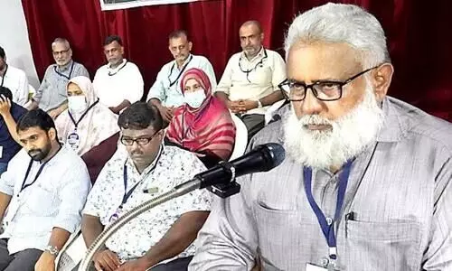 വഖഫ്​ ബോർഡ്​ നിയമനം: സർക്കാർ ആരെയാണ്​ സുഖിപ്പിക്കുന്നത്​  –എം.ഐ.അബ്​ദുൽ അസീസ്