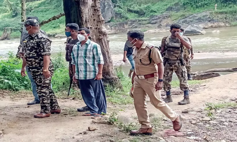 Maoist leader Deepak in police custody Maoist leader Deepak in police custody