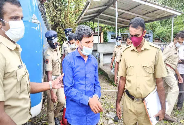 Interstate workers murder Evidence taken with defendant Interstate workers murder Evidence taken with defendant