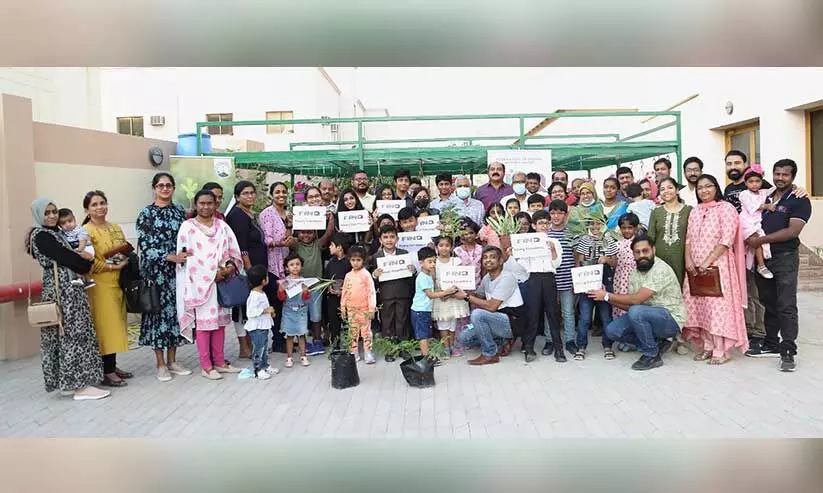 നട്ടുനനച്ച്​ ശിശുദിനാഘോഷം