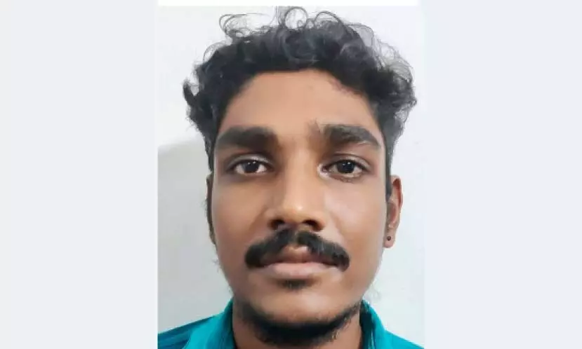 പ്രായപൂർത്തിയാകാത്ത പെൺകുട്ടിയെ ഗർഭിണിയാക്കിയ യുവാവ് അറസ്റ്റിൽ പ്രായപൂർത്തിയാകാത്ത പെൺകുട്ടിയെ ഗർഭിണിയാക്കിയ യുവാവ് അറസ്റ്റിൽ