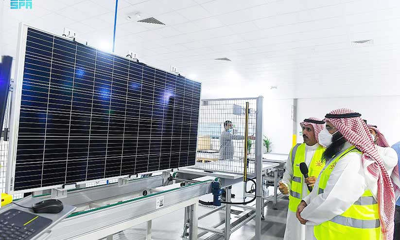 തബൂക്കിൽ സോളാർ പാനൽ നിർമാണ പ്ലാൻറ് പ്രവർത്തനമാരംഭിച്ചു തബൂക്കിൽ സോളാർ പാനൽ നിർമാണ പ്ലാൻറ് പ്രവർത്തനമാരംഭിച്ചു