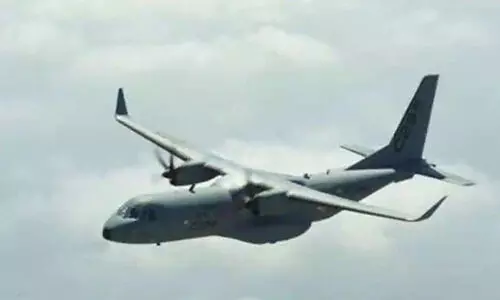 ബോയിങ്​ 777-​9 വിമാനത്തിന്​ വരവേൽപ്പ്​