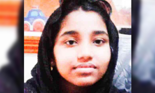 പ​രി​മി​തി​ക​ളെ തോ​ൽ​പി​ച്ച്​പു​ര​സ്കാ​ര നി​റ​വി​ൽ അ​സ്ന ഷെറിൻ