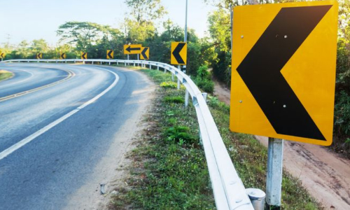 പെരിന്തൽമണ്ണയിൽ ഗതാഗതക്കുരുക്ക്: പുലാമന്തോളിൽ യാത്രക്കാർ നട്ടംതിരിയുന്നു