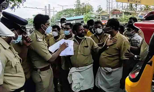 ഓട്ടോ സ്റ്റാൻഡ് മാറ്റണമെന്ന ഹൈകോടതി വിധി നടപ്പാക്കാനെത്തിയത് സംഘർഷത്തിനിടയാക്കി