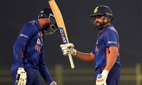 കിവികളെ അരിഞ്ഞ്​ ഇന്ത്യ; ഏഴു വിക്കറ്റ്​ ജയം, പരമ്പര