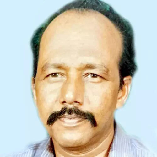 ച​ക്ര​പാ​ണി