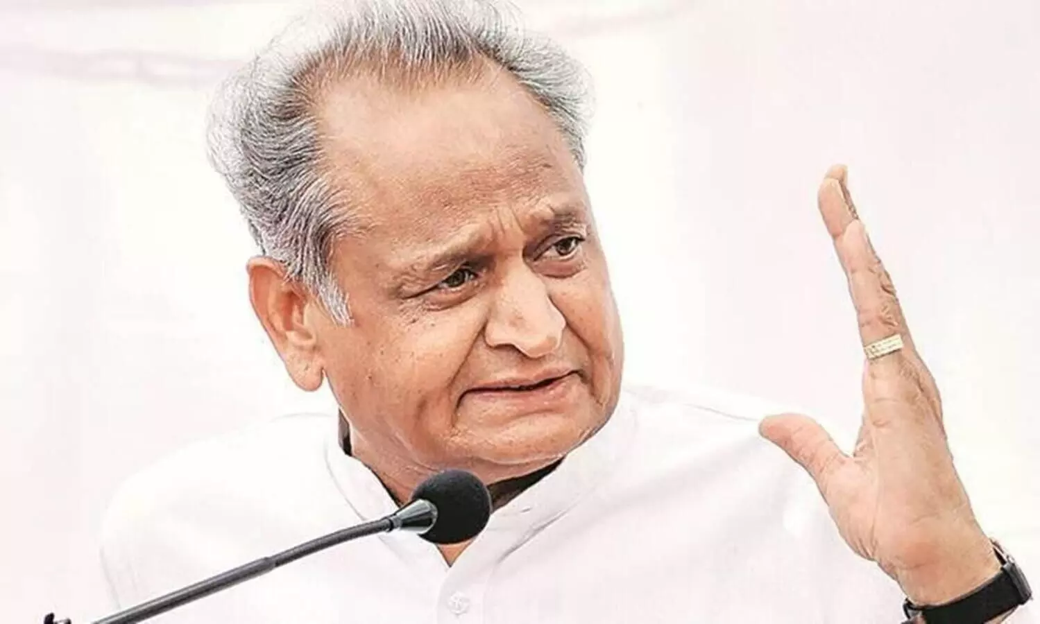 മന്ത്രിസഭ പുനസംഘടന നാളെ; രാജസ്ഥാനിൽ എല്ലാ മന്ത്രിമാരും രാജിവെച്ചു