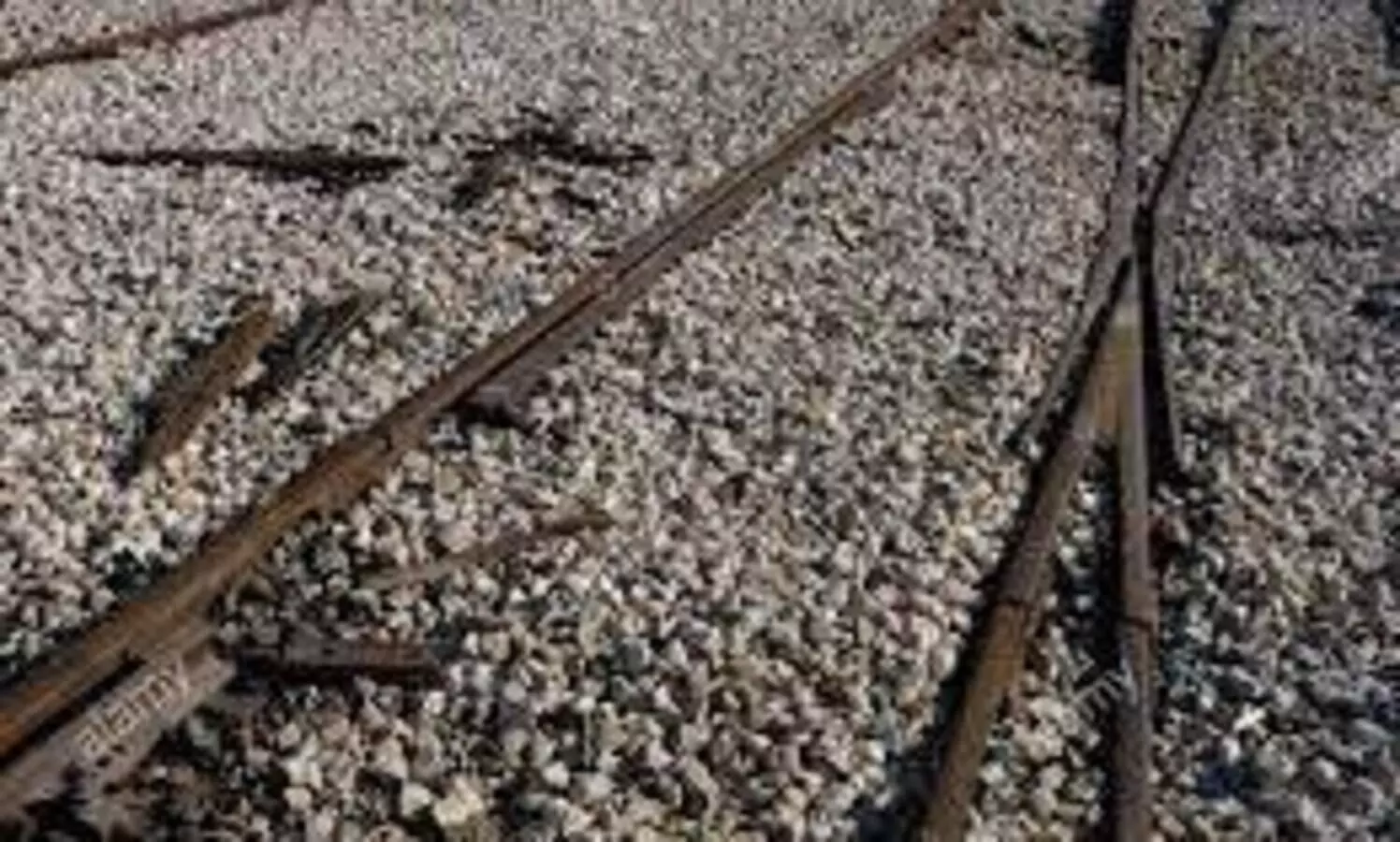 ഝാർഖണ്ഡിൽ മാവോവാദികൾ റെയിൽപാളം തകർത്തു