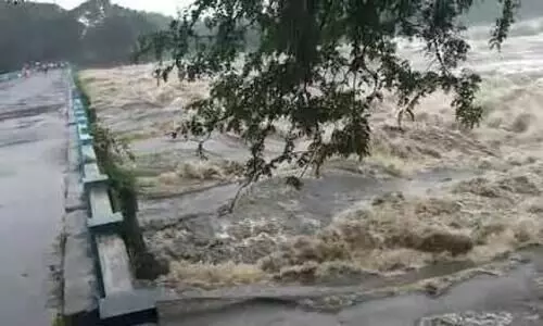 ജലദുരന്തത്തിന് കാതോർത്ത് ചിറ്റൂർ ജലദുരന്തത്തിന് കാതോർത്ത് ചിറ്റൂർ