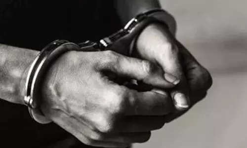 നാടന്‍ബോംബ് കണ്ടെത്തിയ സംഭവം: രണ്ടുപേർ പിടിയിൽ