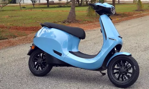 ഒല കൊച്ചിയിൽ ഓടിച്ചുനോക്കാം; അടുത്തയാഴ്ച കോഴിക്കോട്ടും തിരുവനന്തപുരത്തും ടെസ്റ്റ് റൈഡ് ഒല കൊച്ചിയിൽ ഓടിച്ചുനോക്കാം; അടുത്തയാഴ്ച കോഴിക്കോട്ടും തിരുവനന്തപുരത്തും ടെസ്റ്റ് റൈഡ്