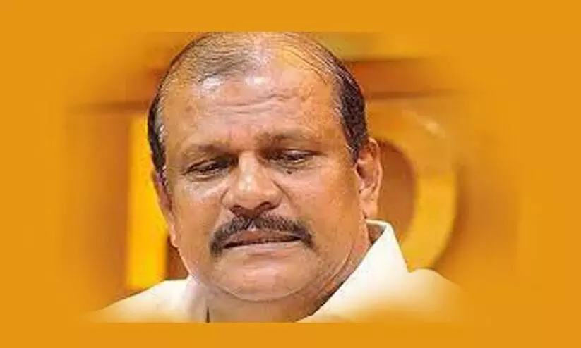 2016ൽ മത്സരിച്ചപ്പോൾ ഉസ്താദ് മന്ത്രിച്ച് ദേഹത്ത് തുപ്പിയതായി പി.സി ജോർജ്; ദേവസ്വം ബോർഡിന്റെ അരവണയിൽ കാക്കായുടെ ചക്കര 2016ൽ മത്സരിച്ചപ്പോൾ ഉസ്താദ് മന്ത്രിച്ച് ദേഹത്ത് തുപ്പിയതായി പി.സി ജോർജ്; ദേവസ്വം ബോർഡിന്റെ അരവണയിൽ കാക്കായുടെ ചക്കര