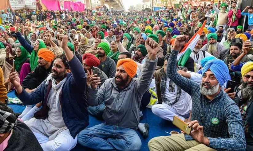 കർഷക നിയമങ്ങൾ പിൻവലിക്കാനുള്ള ബിൽ ആദ്യ കടമ്പ കടന്നു; കേന്ദ്ര മന്ത്രിസഭയുടെ അംഗീകാരമായി