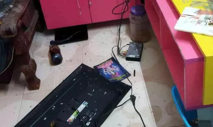 കഴക്കൂട്ടത്ത് സി.പി.എം ബ്രാഞ്ച് അംഗത്തിന്റെ വീട്ടിൽ ഗുണ്ടാ അക്രമം