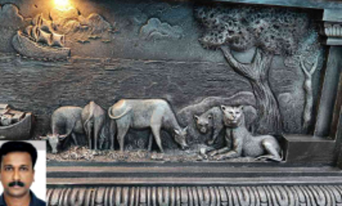 പിഷാരികാവ് ക്ഷേത്രത്തിന്​ ചുറ്റും ഐതിഹ്യങ്ങളുടെ ശിൽപ ചാരുത