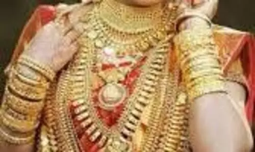 നവവധു 125 പവനുമായി കാമുകനൊപ്പം കടന്നു