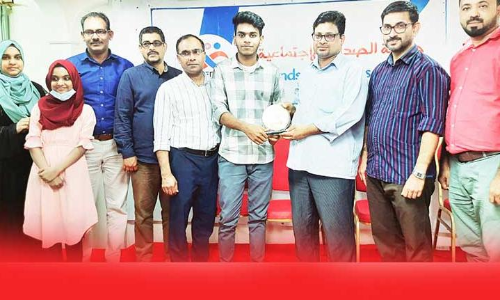 ഫ്ര​​ൻ​​ഡ്​​​സ് സോ​​ഷ്യ​​ൽ അ​​സോ​​സി​​യേ​​ഷ​​ൻ   അ​​നു​​മോ​​ദി​​ച്ചു