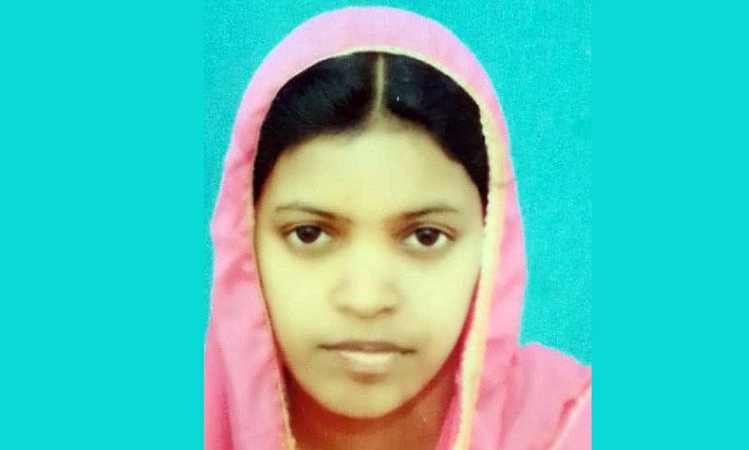 കൈത്താങ്ങേകാം മുബീനയുടെ ജീവിതത്തിനായി... കൈത്താങ്ങേകാം മുബീനയുടെ ജീവിതത്തിനായി...