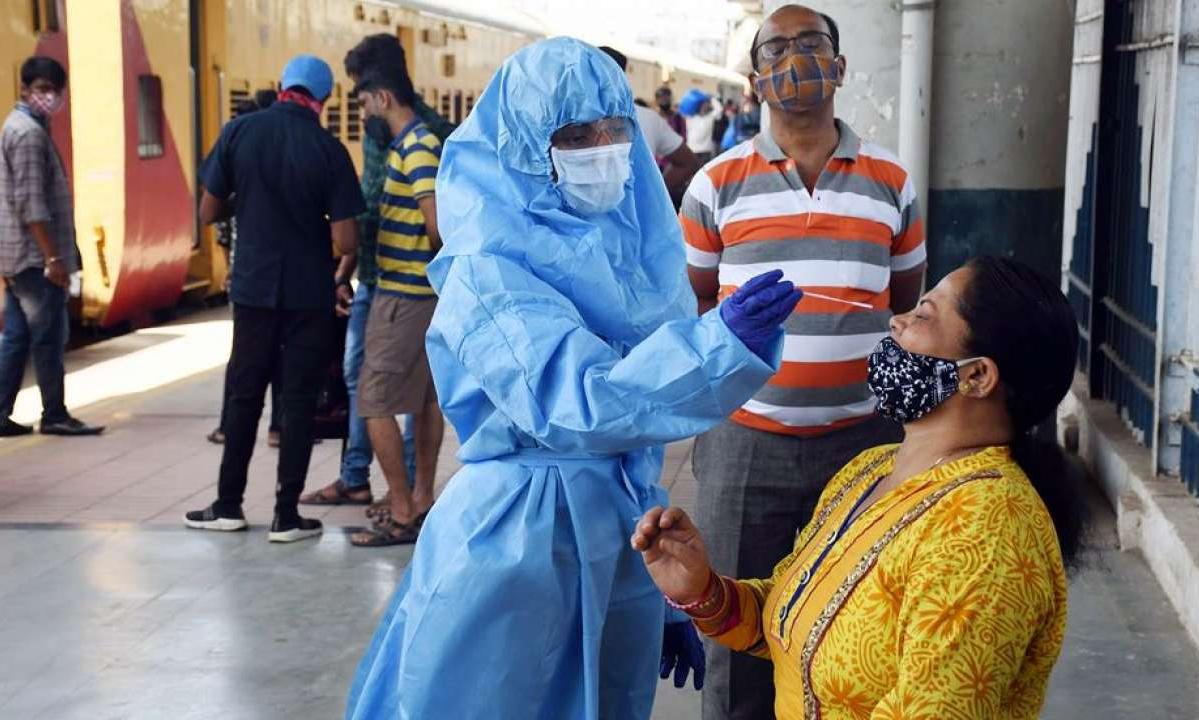 ഇന്ന് 3698 പേര്ക്ക് കോവിഡ്; സംസ്ഥാനത്തെ ആകെ മരണം 37,675 ആയി ഇന്ന് 3698 പേര്ക്ക് കോവിഡ്; സംസ്ഥാനത്തെ ആകെ മരണം 37,675 ആയി