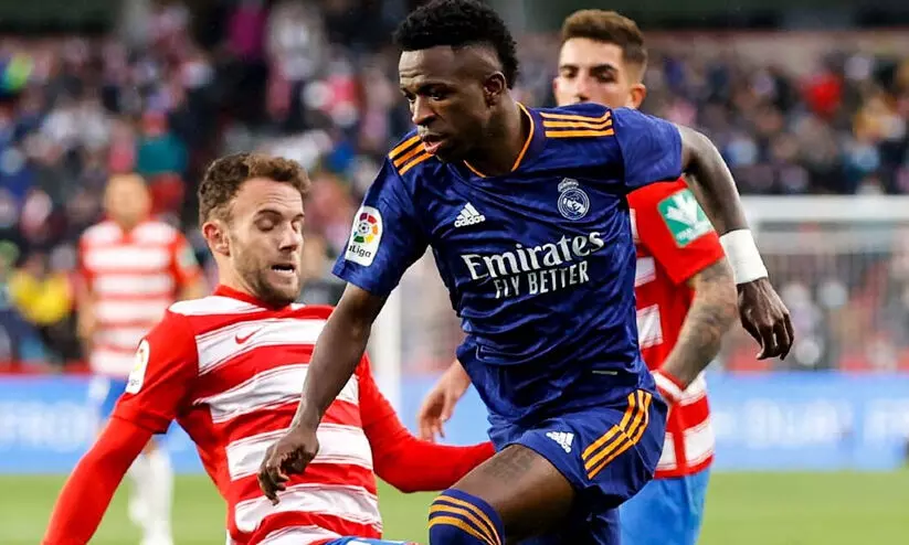 തകർപ്പൻ ജയം; റയൽ മുന്നിൽ തകർപ്പൻ ജയം; റയൽ മുന്നിൽ