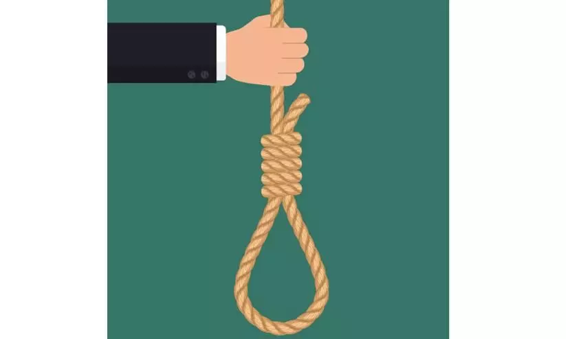 പ്ര​വാ​സി​ക​ളു​ടെ ആ​ത്​​മ​ഹ​ത്യ  വീ​ണ്ടും കൂ​ടു​ന്നു