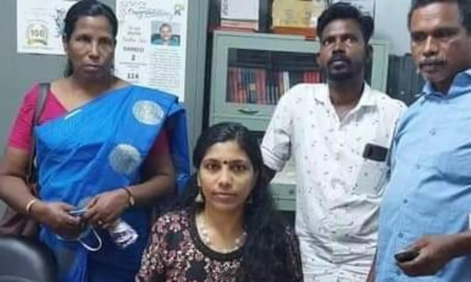 അമ്മയുടെ കൈപിടിച്ച്​ ദീപ എം.ജി സർവകലാശാലയിൽ