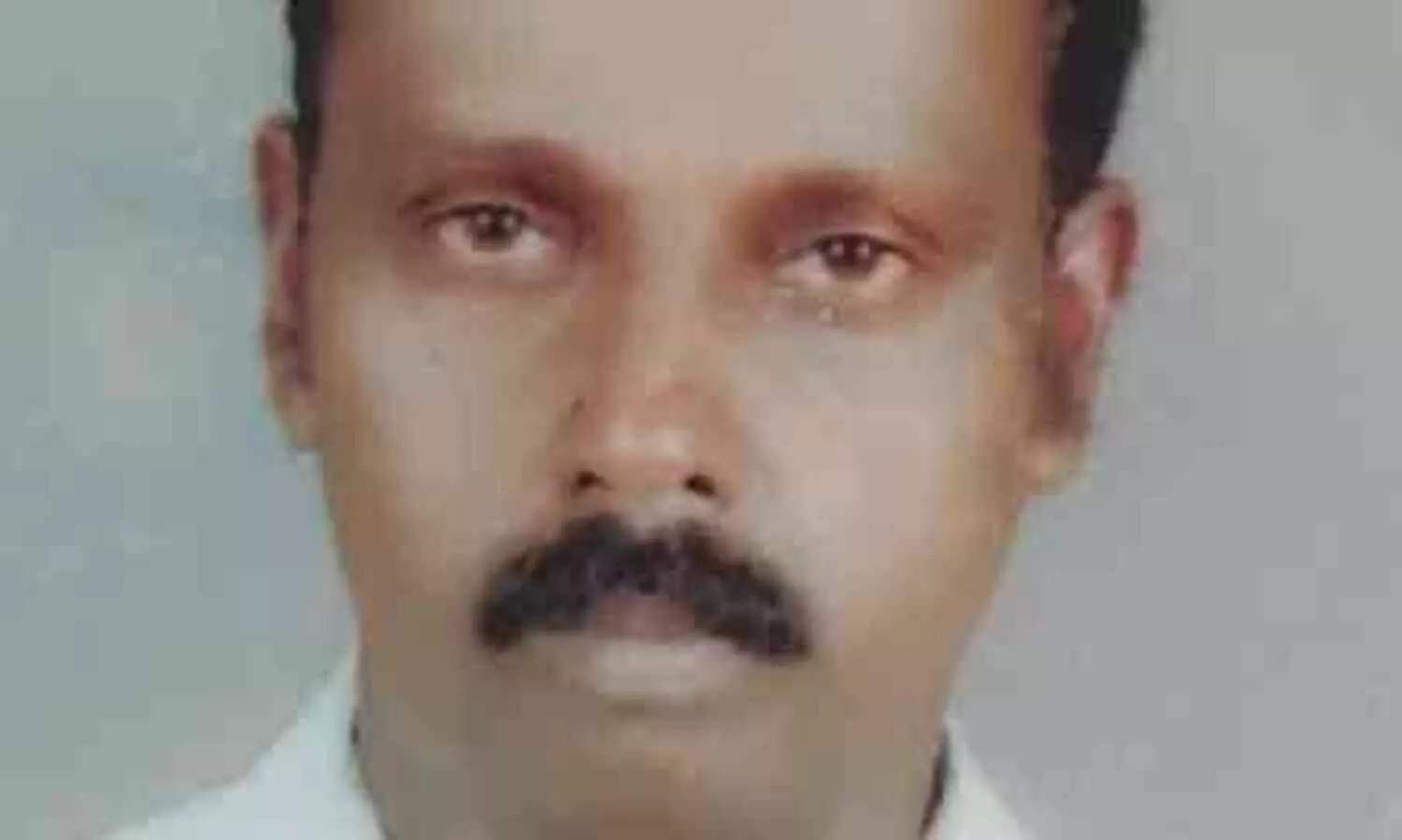 കുളം നിർമ്മാണത്തിനിടെ തൊഴിലാളി കുഴഞ്ഞുവീണ് മരിച്ചു