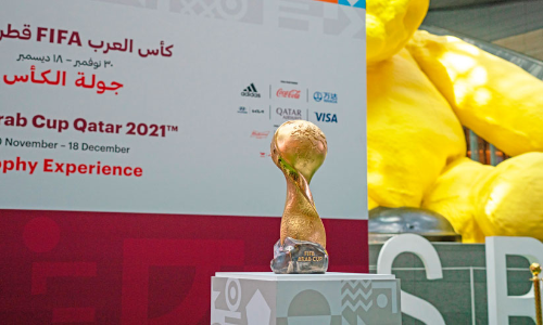 ആരവമായി ട്രോഫിയെത്തി