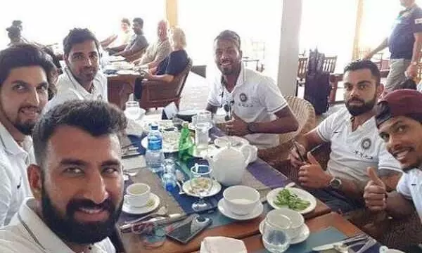 ഇന്ത്യൻ ക്രിക്കറ്റ്​ ടീം മെനു; ബീ​ഫും പ​ന്നി​യി​റ​ച്ചി​യും പാ​ടി​ല്ല; ഹ​ലാ​ൽ ഭ​ക്ഷ​ണം മാ​ത്രം