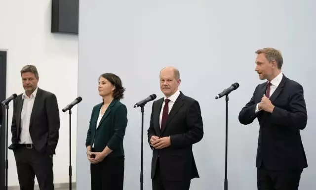 ജർമനിയിൽ കൂട്ടുകക്ഷി സർക്കാരിന് ഗ്രീൻ പാർട്ടി ജർമനിയിൽ കൂട്ടുകക്ഷി സർക്കാരിന് ഗ്രീൻ പാർട്ടി