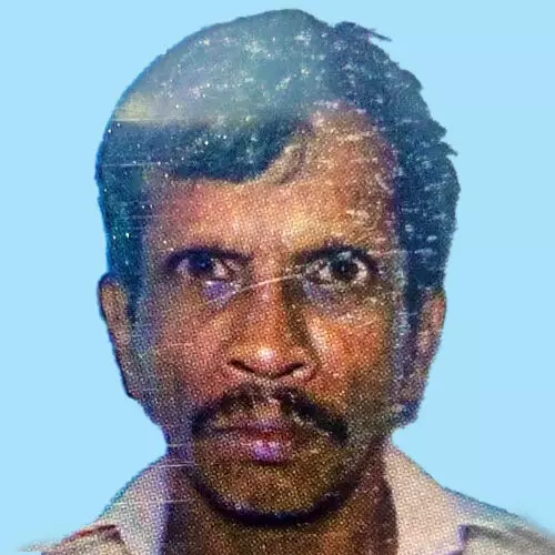 മ​രം മു​റി​ക്കു​ന്ന​തി​നി​ടെ ദേ​ഹ​ത്ത്​ വീ​ണ് തൊ​ഴി​ലാ​ളി മ​രി​ച്ചു