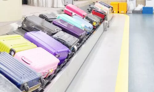 യാത്രക്കാരുടെ അശ്രദ്ധ; ലഗേജ് മാറിയെടുക്കൽ പതിവാകുന്നു യാത്രക്കാരുടെ അശ്രദ്ധ; ലഗേജ് മാറിയെടുക്കൽ പതിവാകുന്നു