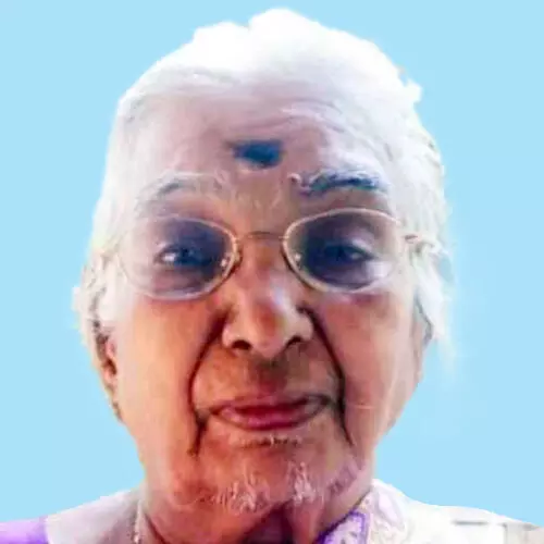 രാ​ജ​മ്മാ​ൾ