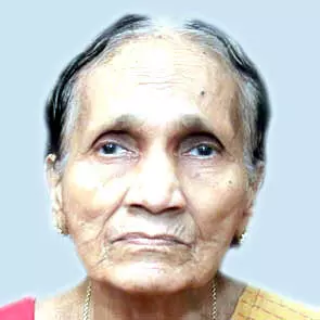 അ​ന്ന​മ്മ ചെ​റി​യാ​ൻ