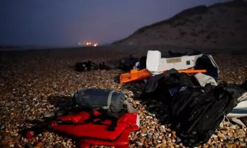 ഇംഗ്ലീഷ് ചാനലിൽ അഭയാർഥി ബോട്ട് മുങ്ങി 27 പേർ മരിച്ചു