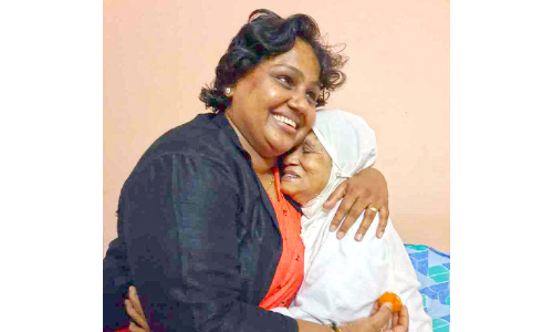 സന്തോഷം പങ്കിടാൻ കെ.സി. ലേഖ വീണ്ടും സി.എച്ച് സെൻററിലെത്തി