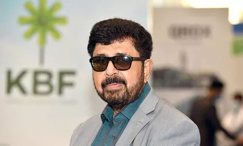 ഖ​ത്ത​ർ വ്യ​വ​സാ​യി​ക്ക് കേ​ര​ള​ത്തി​ൽ​നി​ന്ന്​ അ​വാ​ർ​ഡ്