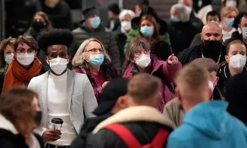 ജ​ർ​മ​നി​യി​ൽ കോ​വി​ഡ്​ മ​ര​ണം ല​ക്ഷം ക​ട​ന്നു