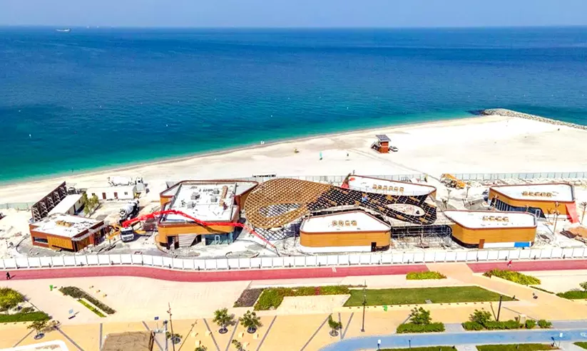 ഷാർജയിൽ പുതിയ ബീച്ചിെൻറ നിർമാണം അവസാനഘട്ടത്തിൽ ഷാർജയിൽ പുതിയ ബീച്ചിെൻറ നിർമാണം അവസാനഘട്ടത്തിൽ