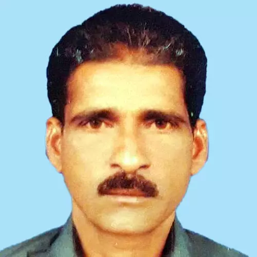 ആ​ക്രി​ക്ക​ട​യി​ൽ ജോ​ലി​ക്കാ​ര​ൻ മ​രി​ച്ച​നി​ല​യി​ൽ