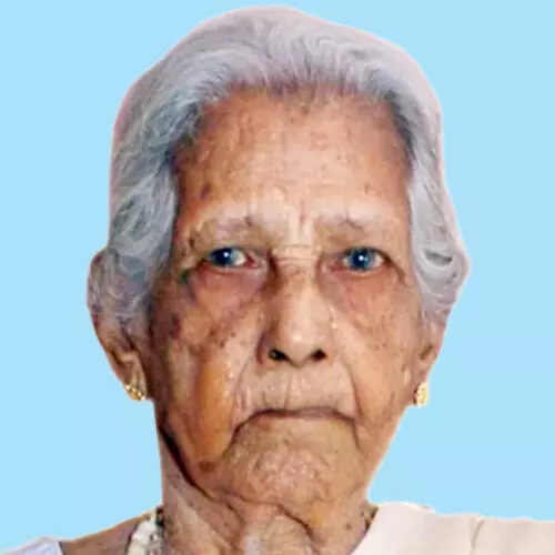 കു​ഞ്ഞാ​യി മ​റി​യം