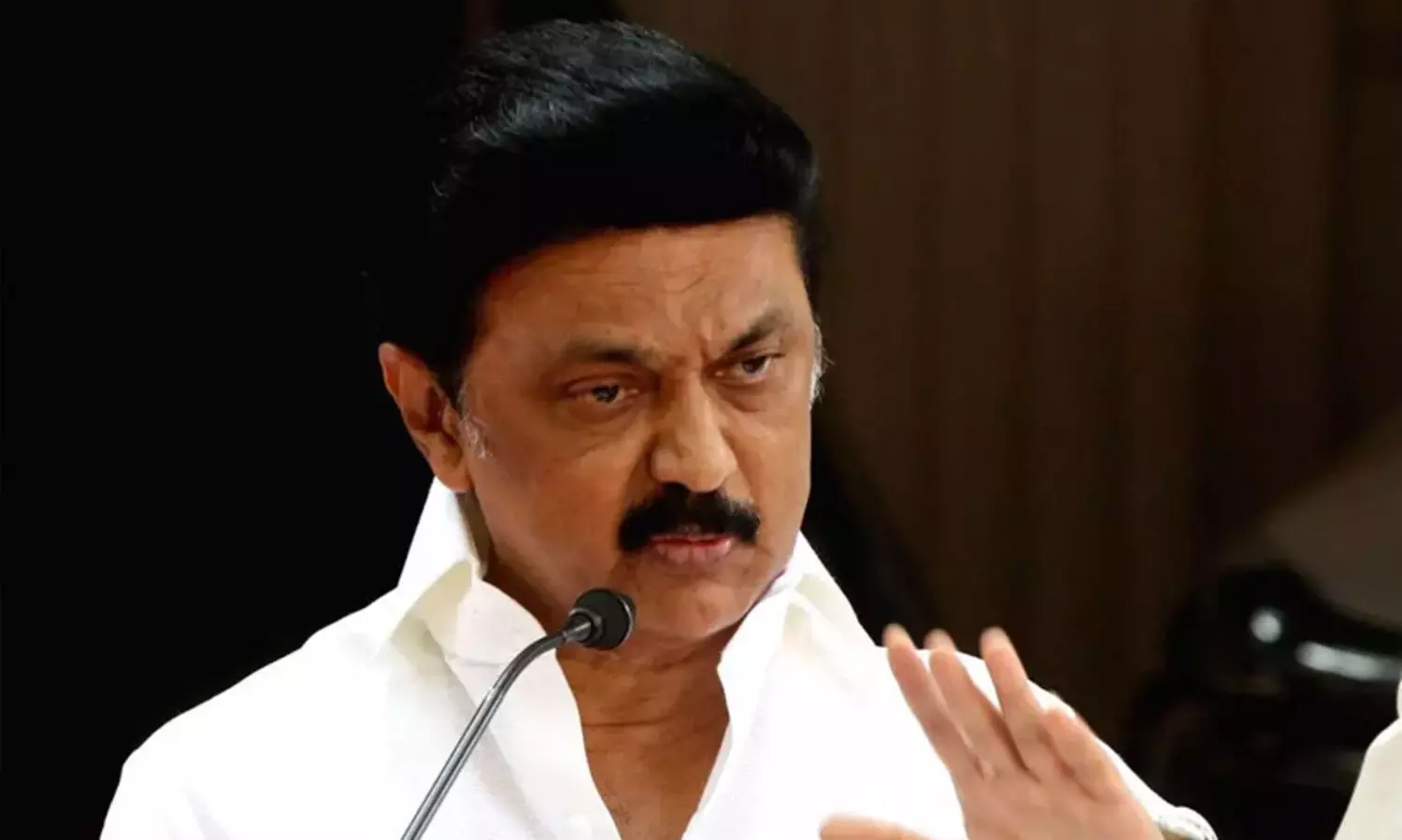 മുഖ്യമന്ത്രിയായല്ല, അച്ഛനായും ആങ്ങളയായും ഞാൻ നിങ്ങളെ കാക്കും -സ്​ത്രീകളോട്​ സ്റ്റാലിൻ