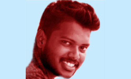 ബൈ​ക്ക​പ​ക​ട​ത്തി​ൽ പ​രി​ക്കേ​റ്റ യു​വാ​വ് മ​രി​ച്ചു