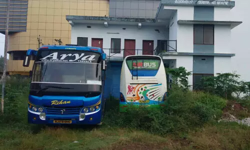 45 ലക്ഷം ചെലവിൽ ഷീ ലോഡ്ജ് നിർമിച്ചത് ടൂറിസ്​റ്റ്​ വാഹനങ്ങൾക്കോ?