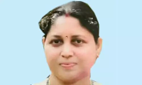 വാ​ഹ​നാ​പ​ക​ടം: ഭ​ർ​ത്താ​വി​നു പി​ന്നാ​ലെ ഭാ​ര്യ​യും മ​രി​ച്ചു