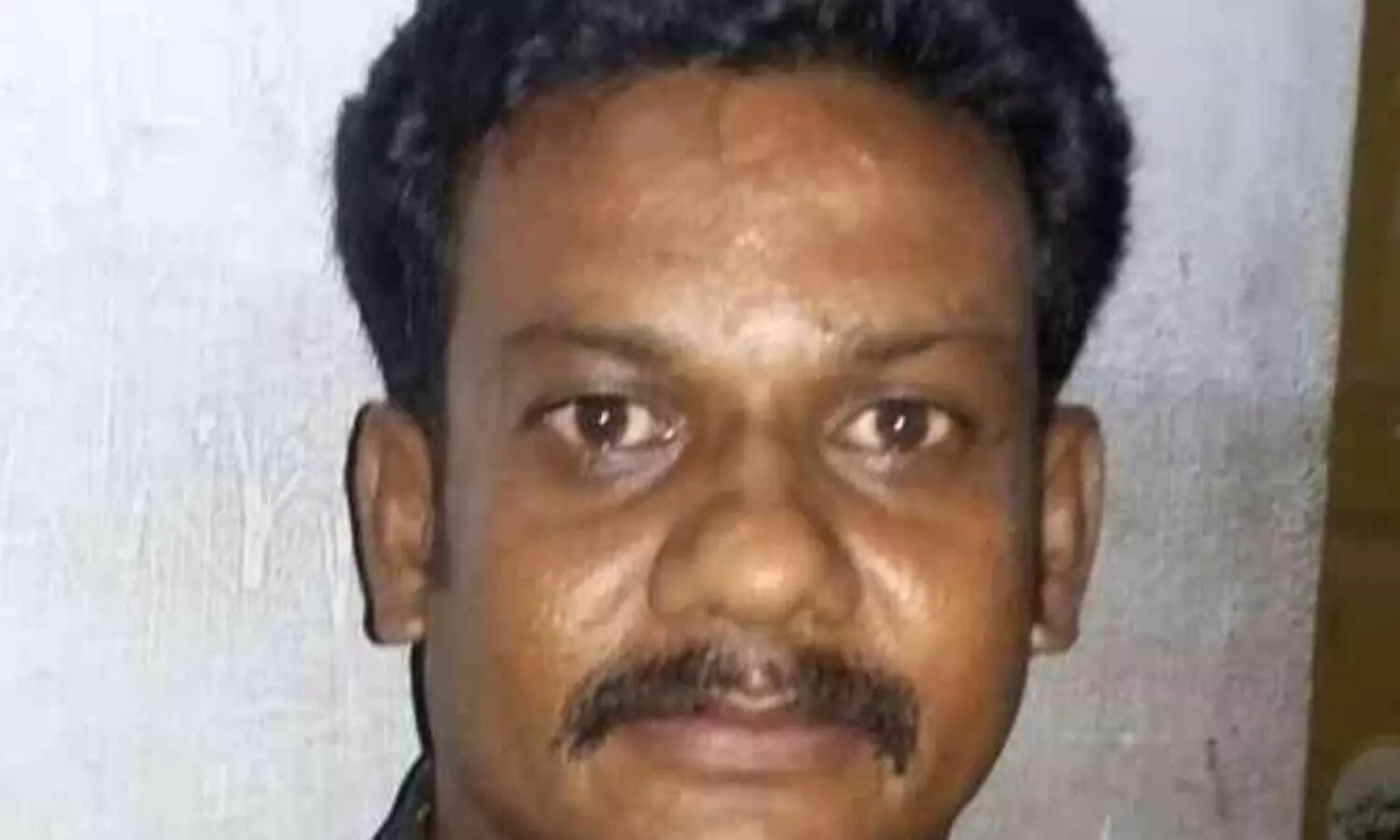 പിടിച്ചുപറി കേസിലെ പ്രതി കോടതിയിൽ കീഴടങ്ങി